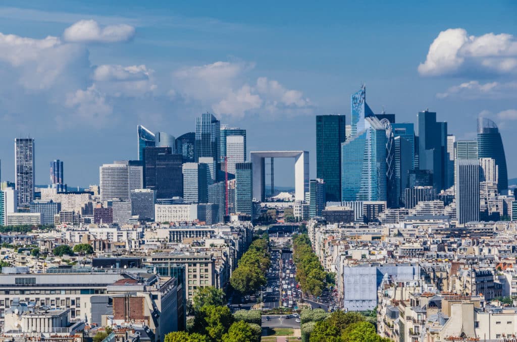 Vue du quartier des affaires de La Défense, Paris